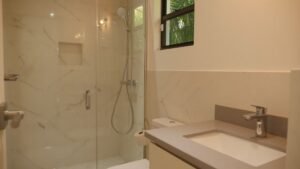 Aquarius Studio – Bathroom