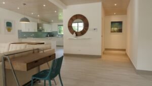 Aquarius Villa – Entrance hall