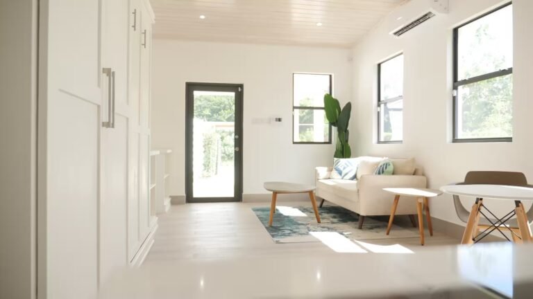 Aquarius Studio – Living area